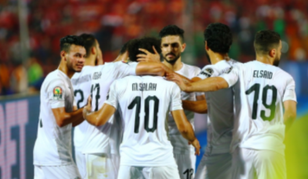 كاس العرب يوقف الدوري المصري 